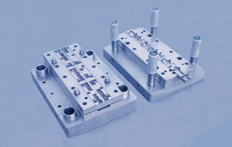 淺談(tan)成型溫(wēn)度控制(zhì)方法